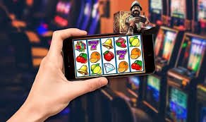 Filipino players enjoying p777 mobile entertainment platform
